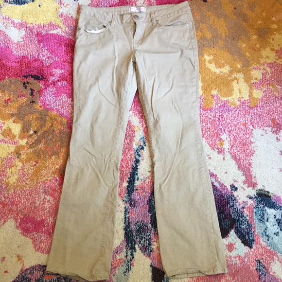 stretch khaki pants for juniors